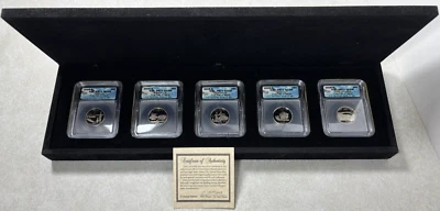 Set of 5 2005-S Proof State Quarters ICG PR70 DCAM Clad with display box Slabbed - Image 1 of 4