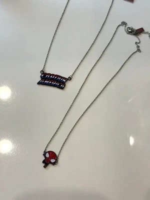 Spider-Man & Captain America Halskette Set - Bild 1 von 4