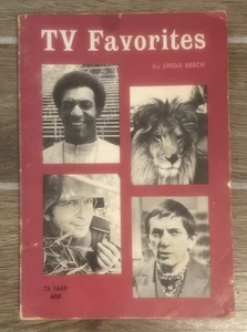 1971 TV FAVORITES by Linda Beech Paperback - Dark Shadows - Picture 1 of 7