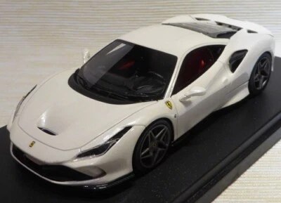 FERRARI F8 TRIBUTO SALONE di GINEVRA 2019 BIANCO FUJI Looksmart LS503D - Immagine 1 di 2