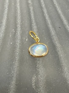 Solid 14k Gold Pendant Rainbow Moonstone Oval Charm 12x8 mm Pendant Gold Charm - Picture 1 of 6