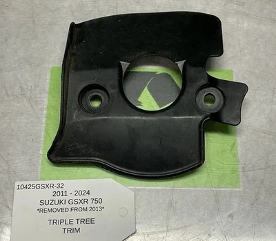 2011 - 2024 SUZUKI GSXR750 GSXR 750 PAINEL TRIPLO ACABAMENTO ÁRVORE S32 - Imagem 1 de 4