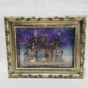 Cracker Barrel Nativity Glitter Globe Frame Manger Scene Light Water Jets In Box - Picture 1 of 13