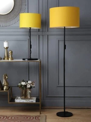 Combo Lámpara de Pie y Mesa Base de Metal con Pantalla de Color Amarillo para Decoración del Hogar Foto 1 de 4