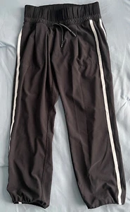Ivivva By Lululemon Get Your Move On Crop Jogger Pant Black White Girls Size 12Y - Picture 1 of 11