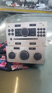 Astra H head Unit un-coded plug n play - Picture 1 of 5