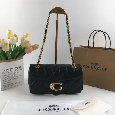 Bolsa de ombro acolchoada COACH CP150 Tabby 26 couro preta prata NOVA tomada - Imagem 1 de 4