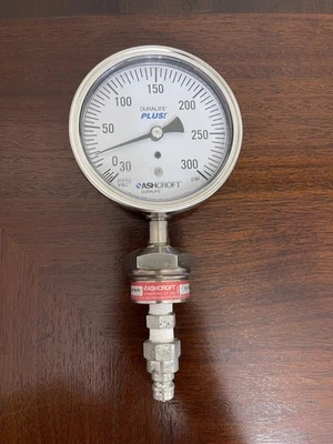 4" Ashcroft Duralife PLUS Performance Pressure Gauge 0-300 PSI Type 310 Adapter - Image 1 of 4