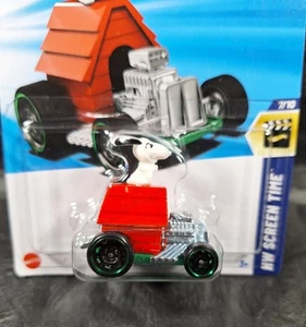NEW 2025 Hot Wheels SNOOPY Peanuts HW Screen time 7/10 #132 FREE SHIPPING - Picture 1 of 6