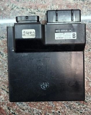 Unidade de controle de motor 2017 Yamaha YZF-R1 R1M ECU Denso BX4-8591A-10 - Imagem 1 de 4