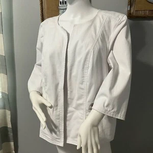 Roz & Ali White Blazer with Relaxed Fit and Collarless Design - Picture 1 of 4