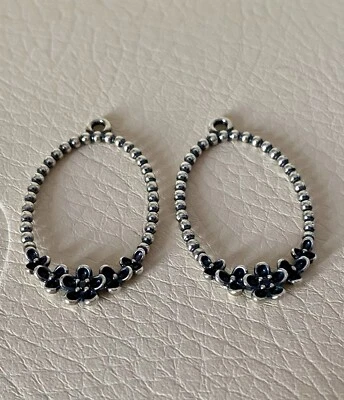 Genuine PANDORA Floral Elegance WANDA'S GARDEN Compose Earrings Black Spinel - Image 1 of 4