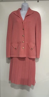 Castleberry Women's Salmon Knit 2 Piece size 12 . Acrylic Vintage w/gold buttons - Image 1 of 4