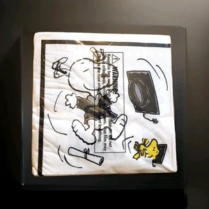 Tovaglioli da cocktail Peanuts Snoopy laurea pranzo 16 pezzi nuovi - Foto 1 di 3