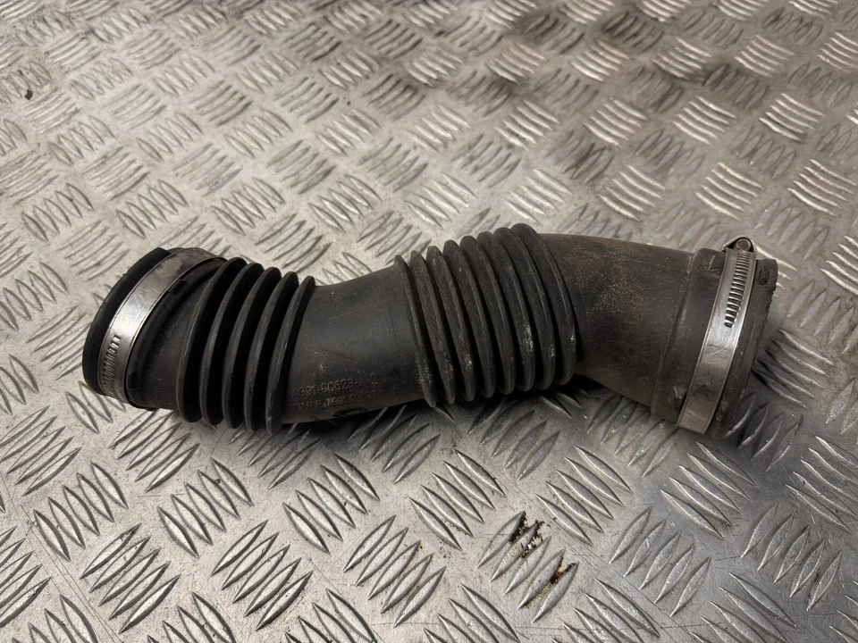 Tubo intercooler de aire genuino Ford Galaxy 2006-2015 N07011B150 #14 Foto 1 de 4