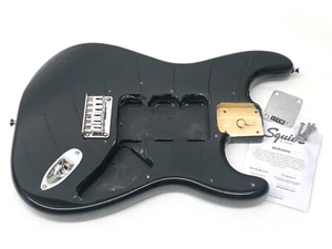Guitarra Eléctrica Fender Squier Strat HARDTAIL CUERPO NEGRO Stratocaster con HERRAJES - Imagen 1 de 20