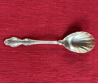 Reed & Barton English Crown Sugar Spoon Silverplate Shell Bowl Vintage Ornate - Image 1 of 4
