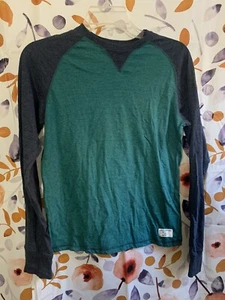 H&M  Boy’s Top Sz 12/14Y - Picture 1 of 5