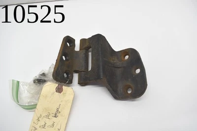 1958 CADILLAC FLEETWOOD SERIES 75 UPPER REAR RIGHT DOOR HINGE HINGES RH 58 - Image 1 of 4