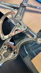 Window Regulator Mechanick Scissor Right for Mercedes W126 for - Picture 1 of 1