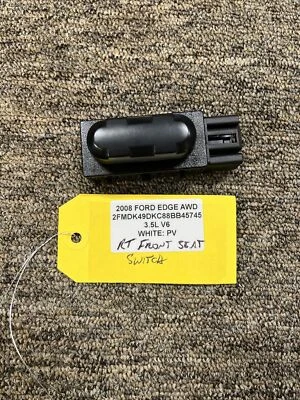 Interruptor de assento dianteiro direito Ford Edge 2008 A75 - Imagem 1 de 3