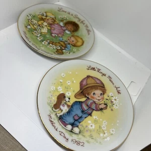 2 platos de colección de porcelana de 5" Avon 1982 y 1983 Día de la Madre (#P2) - Imagen 1 de 7