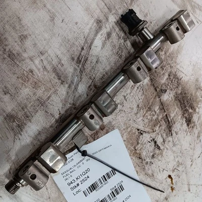 Barra de montaje de inyector de inyección de riel de combustible Kia Optima 2020 2019 2018 2017 Foto 1 de 4