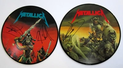 METALLICA Masters of Evil 2xLP PICTURE DISC autographed by Kirk and Lars - Image 1 of 4