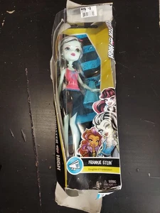 Monster High Frankie Stein Daughter of Frankenstein 2015 Mattel New In Box (-) - Picture 1 of 2