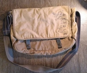 American Eagle Outfitters Y2K Borsa Messenger in Tela Utility Tracolla Marrone - Foto 1 di 7
