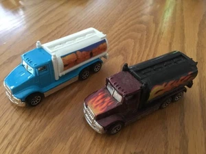 Konvolut 4 verschiedene Vintage Hot Wheels Tankwagen Bus Polo\ice Transport 1988 - Bild 1 von 2