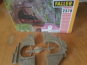 Faller art. 2578 Due Portali Galleria Scala N Nuovi - Foto 1 di 4