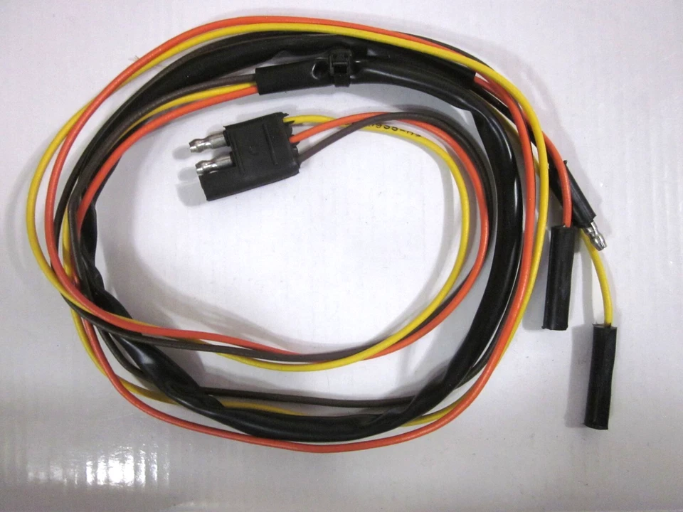 Arnés de luz trasera para moto de nieve Polaris 2460935 borde RMK Foto 1 de 1