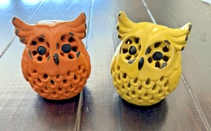 PAIR OF 2 Orange AND Yellow CERAMIC OWLS WITH FLASHING LIGHTS 5" x 5" - Picture 1 of 4