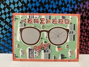Cryptozoic A Christmas Story Ornament Karte O8 Ralphies Brille pulverisiert - Bild 1 von 2