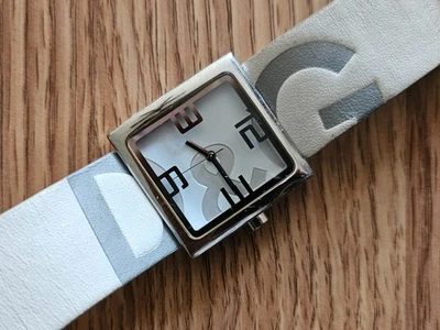 D&G Dolce & Gabbana DW0036 Ladies Andy White Dial White Leather Strap Watch - Image 1 of 4