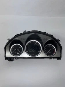 2008-2011 Mercedes-Benz C300 Instrument Cluster Speedometer - Picture 1 of 8
