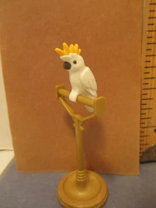 Playmobil Vogel WEISSER KAKADU MIT GELBEM WAPPEN AUF GOLDBARSCH / STÄNDER - Bild 1 von 6