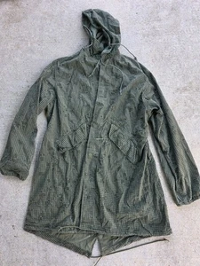 Vintage US Army Size Medium Night Desert Camo Parka Night Camouflage Coat - Imagen 1 de 7