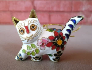 Precioso adorno floral vintage blanco cloisonné gato - Imagen 1 de 9