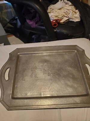 Bandeja metálica rectangular (con patrón grabado) Foto 1 de 3