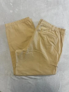 L.L. Bean Cargo Pants Mens Adult Size 42-30 Beige Comfort Waist Cotton - Picture 1 of 10