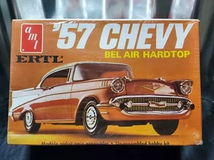 AMT 1957 '57 Chevy Bel Air techo rígido sellado 1:25 kit modelo plástico 6563 - Imagen 1 de 6