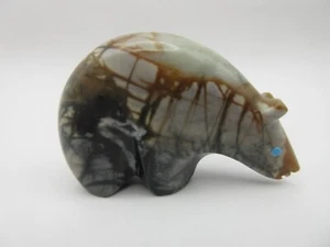 1.75" Hand Carved Stone Bear Zuni Fetish Figurine Turquoise Eyes Native American - Picture 1 of 9