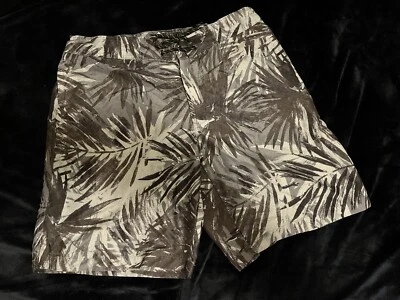 Men’s swim trunks- Size large - Image 1 of 4