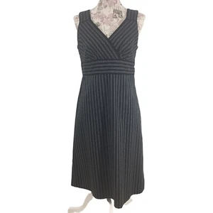 Ann Taylor Damen Kleid Gr. 6 ärmellos schwarz weiß Nadelstreifen neu mit Etikett - Bild 1 von 7