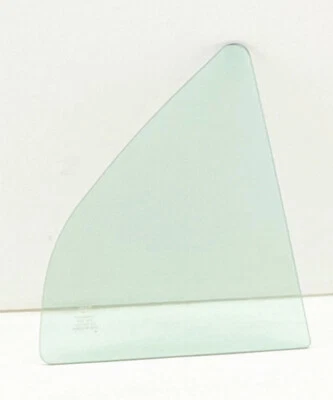 Ventana de vidrio de ventilación trasera derecha/pasajero para 97-01 Mitsubishi Mirage sedán de 4 puertas Foto 1 de 4