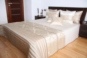 Tagesdecke Antik Bettdecke Bettüberwurf Kissenhüllen Set beige creme 260 x 240 - Bild 1 von 3