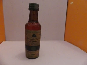 VINTAGE MIGNONNETTE ALCOOL MANDARINE NAPOLEON LIQUEUR - Picture 1 of 1