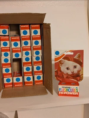 Lote De 22 Cubos Flash Sylvania Punto Azul Alta Potencia (176 Flashes) Caja Original Foto 1 de 4